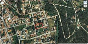 Se�alado en rojo vemos el per�metro de la finca